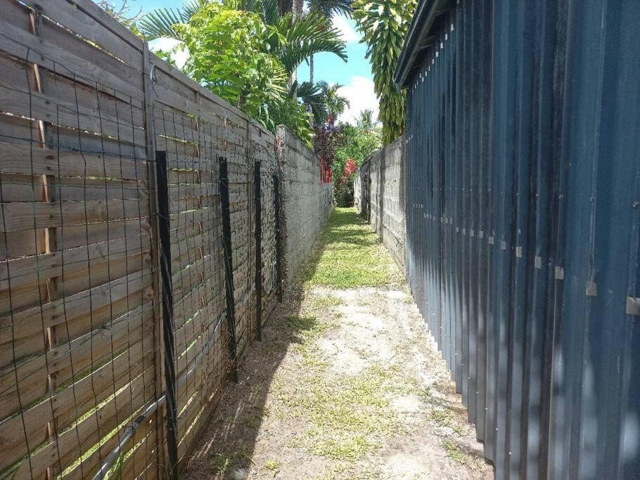 Iolana'S Beach House - Beautiful Home Punaauia  Bagian luar foto